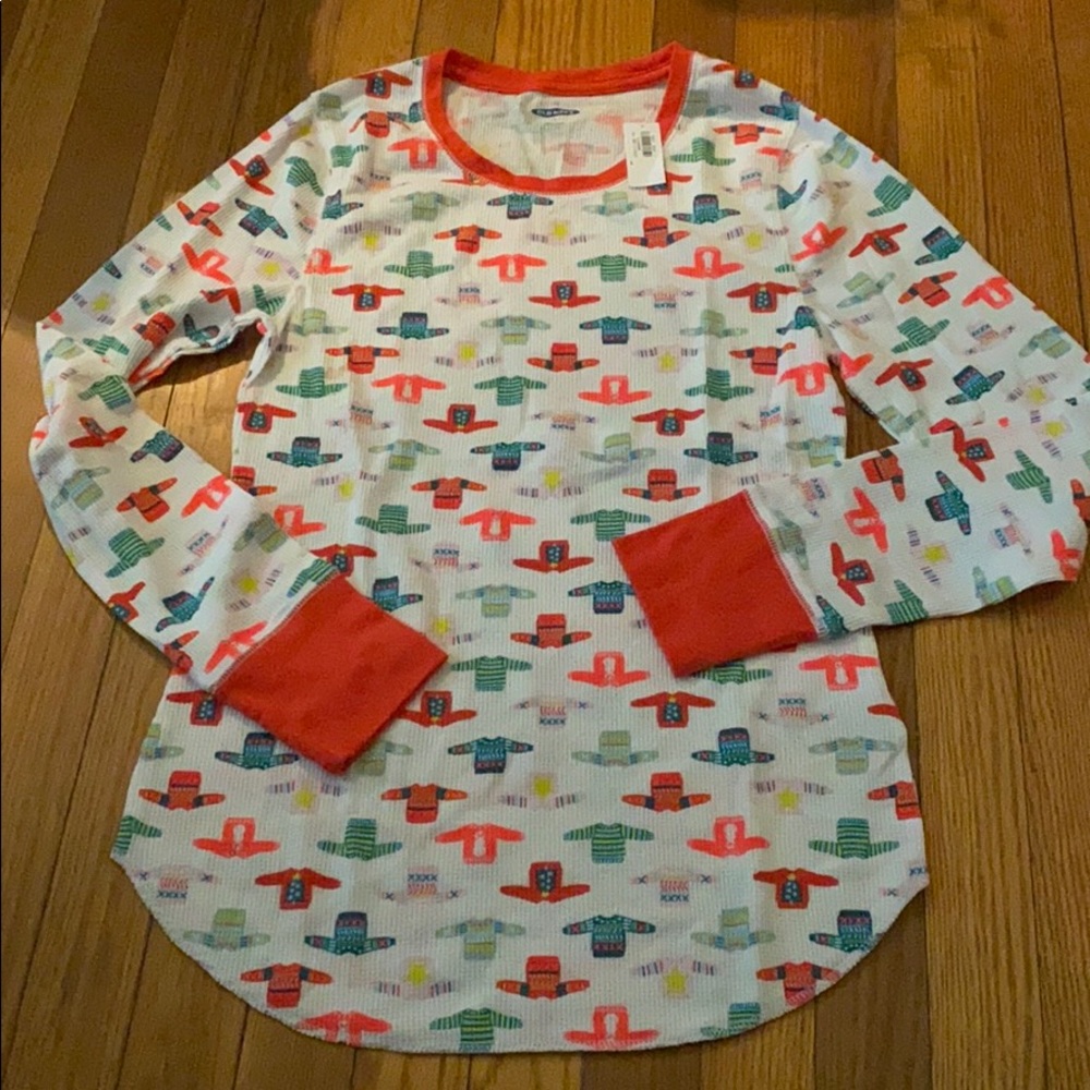 Old Navy thermal sleep shirt